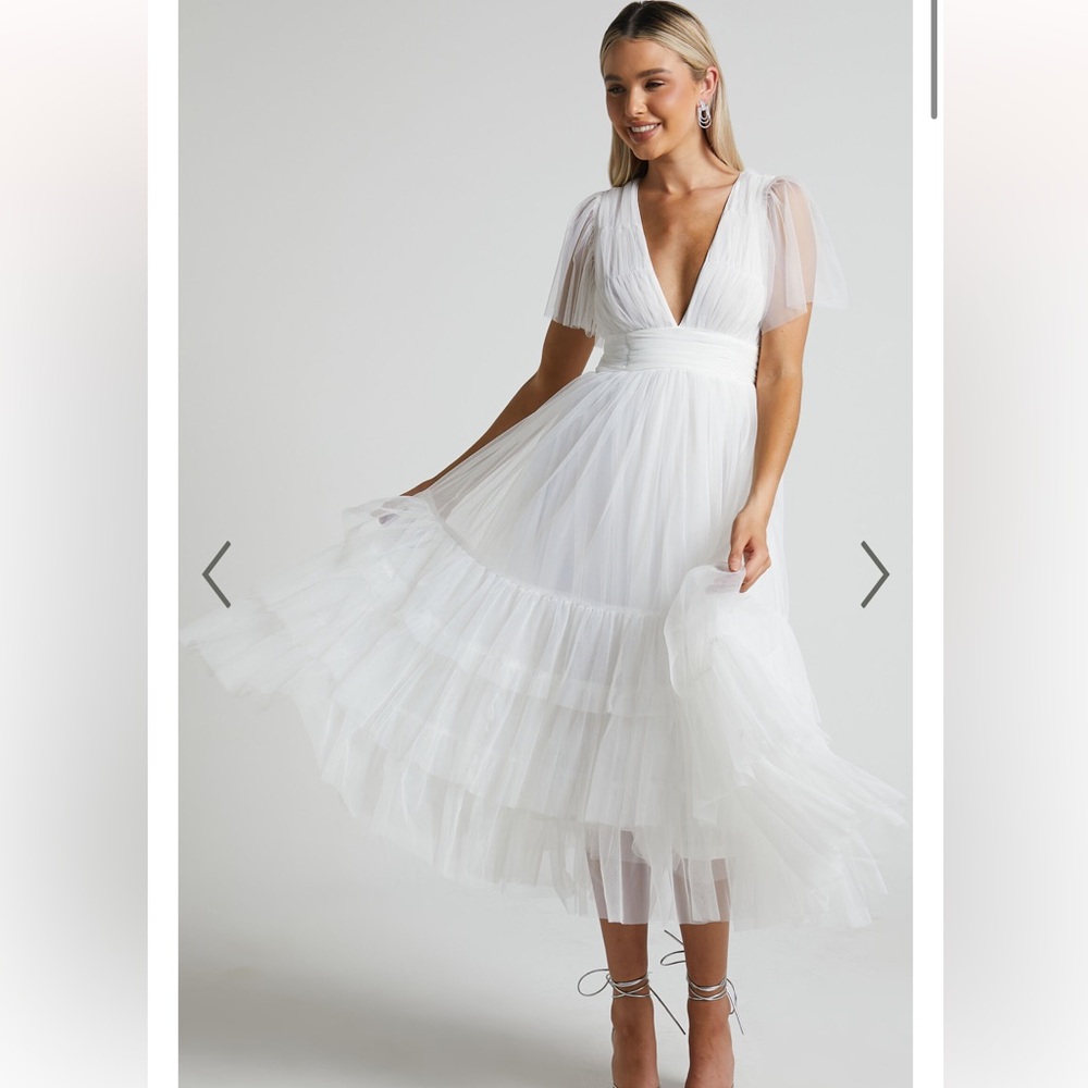 NWT Jiraye Midi Dress - Flutter Sleeve Tulle Plunge Dress in White👰🏼‍♀️✨🤍